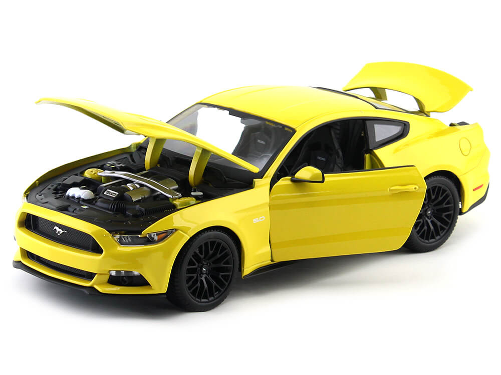 Модель машины - Ford Mustang 2015, 1:18   